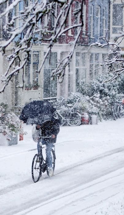 Cycling in Winter in Amsterdam | eBikeBible.com